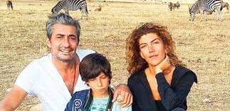 His wife name is didem petekkaya they married in 2003. Erkan Petekkaya Oglu Cem Ve Esi Didem Le Hayalini Gerceklestirdi Magazinn Com