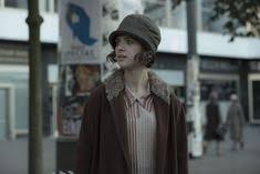 Gerade läuft die suche nach komparsen. 17 Babylon Berlin Kostume Ideen Berlin Charlotte Baby Filme Serien
