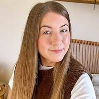 A Woman's Blessing: Nourishment for the rise of the feminine by Lynette  Allen