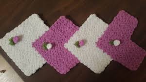 Kalpli Lif Modeli Handmade Elemegi Crochet Orgu Hobi Tasarim Hediye Tigisi Etamin Love Crossstitch Istanbul Knitting Tig Isleri Orgu Boncuklu Tig