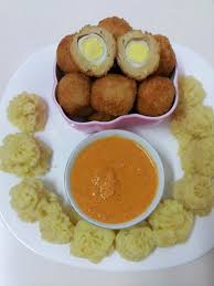 Kamu bisa mengajak si kecil untuk melakukan kegiatan masak bersama di dapur. Resep Bekal Anak Sekolah Bakso Tempe Telur Puyuh Sehat