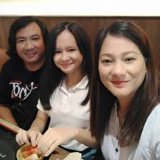 Ako ang nauna, pero ikaw ang nagwagi!" This is what happens when your best  man's drunk but he has to give a speech