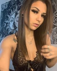 Kyla Fields's Instagram, Twitter & Facebook