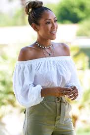 Tonight on the bachelorette 2020 fans were shocked to see tayshia adams send home ivan hall. Ivan And Tayshia Bachelorette Date Had Serious Meaning