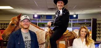 We did not find results for: Watch Dale Earnhardt Jr Gifted Sarah Jessica Parker Horse From Texas Motor Speedway Upi Com