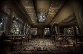 The Real Abandoned Overlook Hotel Unlike The Fictional Overlook Hotel In Stanley Kubrick S The Shining This Hotel I Abandoned Hotels Overlook Hotel Abandoned