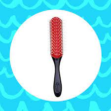 Keep things looking stylish with this vintage inspired style. Top 10 Brushes For Naturally Curly Hair Naturallycurly Com
