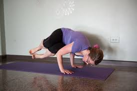 Side Crow Parsva Bakasana Never Tried Before No Worries Join Brittany Hopkins For An Hour And A Half Of Yoga Fun At Crow Pose Yoga Everyday Hour And A Half