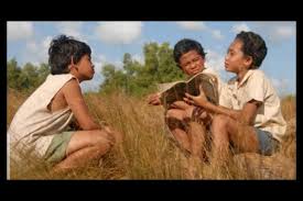 Check spelling or type a new query. Sinopsis Laskar Pelangi Film Inspiratif Dari Novel Andrea Hirata Halaman All Kompas Com