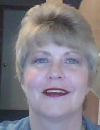 Elizabeth Mcaleer's Instagram, Twitter & Facebook