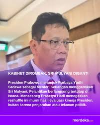 Sri Mulyani Indrawati, salah satu tokoh ekonomi paling berpengaruh di  Indonesia, resmi digantikan dari jabatannya sebagai Menteri Keuangan oleh  Presiden Prabowo Subianto pada Senin (8/9) di Istana Negara. Posisi  strategis itu kini