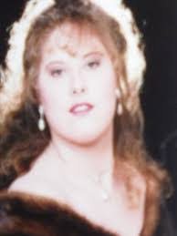 Heather Hoosier's Instagram, Twitter & Facebook