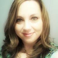 Tammy Mounce's Instagram, Twitter & Facebook