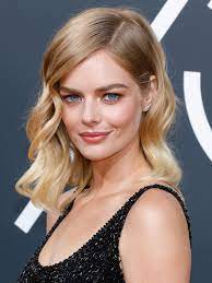 The actress has gone through a drastic transformation for her. Filmografie Von Samara Weaving Filmstarts De