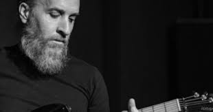 Premiere: Nick Hans 'I Ride Junk'