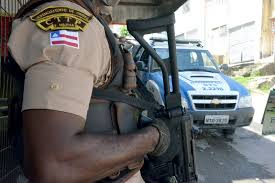 Resultado de imagem para policia militar bahia