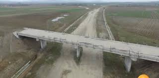 Filmul urmareste o excursie cu barca pe olt, din transilvania pana in sudul. DouÄƒ Viaducte Noi Pe Valea Oltului Incluse Pe Traseul Viitoarei AutostrÄƒzi Sibiu PiteÈ™ti Ziarul De Valcea