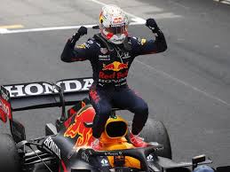 Tbh i mostly feel he was wondering whether his interview was over (meaning he could go away), or if it wasn't, in which case going away would have been a breach in protocol. Max Verstappen Nutzt Chance Monaco Sieg Und Fuhrung In Formel 1