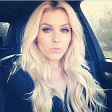 Kailey Lewis's Instagram, Twitter & Facebook