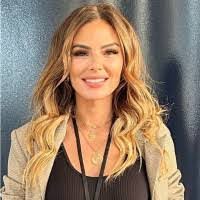 Cassi Cantrell's Instagram, Twitter & Facebook