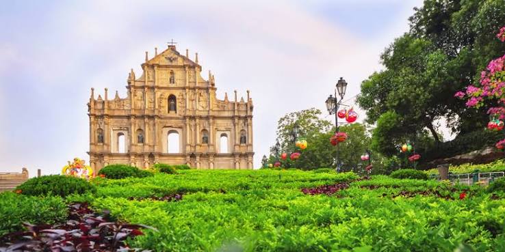 Church Hopping: A Foray into Macao's Portuguese Heritage - Travelogues from Remote Lands