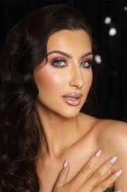 Natasha's first modeling job. Good luck Natasha!😍