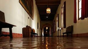 A collection of the top 64 usa wallpapers and backgrounds available for download for free. Hd Wallpaper Usa Santa Barbara Town Hall Hallway Mexican Architecture Wallpaper Flare