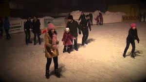 0 ratings0% found this document useful (0 votes). Patinoarul Gepex Park Youtube