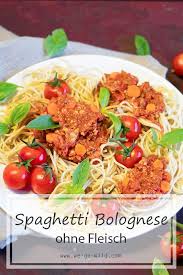 Tofu Bolognese Das Beste Vegane Sugo Ohne Fleisch Rezept In 2020 Bolognese Tofu Rezepte