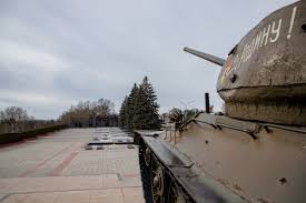 Check spelling or type a new query. Tanks On The Pedestal History Of The Thirty Four Of Glory Memorial In Tiraspol Novosti Pridnestrovya