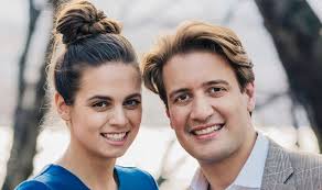 Ellen Brooks, Alexandre Shehata