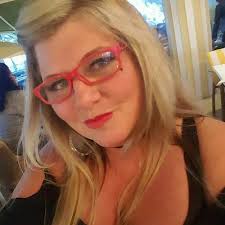 Darla Mercer Lee (@DarlaMercerLee1)