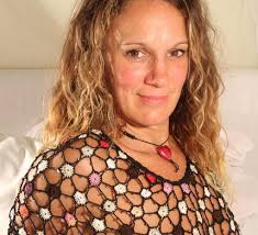 In a tantric massage, the whole body participates and erogenous zones can also be be creative … you can massage the upper body with your forearms. Sensous Sirene Tantric Massage With Tabea Berlin Invitation To Our Fabulous Backers Party A New Home For Schwelle7