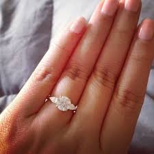 The Forum Engagement Ring Folder Eye Candy By Colored Gemstone Nut 3 Stone Engagement Rings Round Engagement Rings Engagement Rings Round