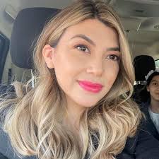 Marina Esther Rendón (@marina__rendon)