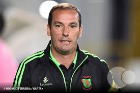 Futebol clube paços de ferreira (portuguese pronunciation: Petit Ja Nao E Treinador Do Pacos De Ferreira Zerozero Pt