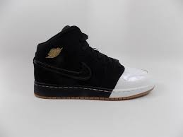 Jordan Air Jordan 1 Mid Black Green White Australia Nike Air Jordan 1 Mid Gg Black Gold White Lot 555112 021 Grade School Size 9 Ebay Link Jordan 1 Mid Air Jordans Nike Air Jordan