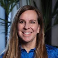 Amber Dooley's Instagram, Twitter & Facebook