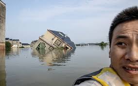 Coronavirus: China villagers faced pandemic and now floods - Los ...