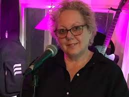 Fundraiser by Denise Collin : Help Roxi with her medical bills