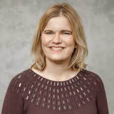 Jennifer Tarr's Instagram, Twitter & Facebook