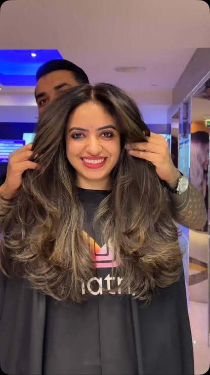 HAIR CUT & STYLING