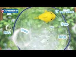 Place baby shark in the tub and watch as the shark's water activation technology brings him to life like magic! Baby Shark At Bath Time Youtube