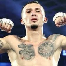 Javier Martinez vs. Isaiah Wise, Navarrete vs. Valdez