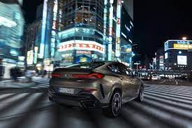 El Bmw X6 Estrena Su Tercera Generacion Y Mantiene Todo El Estilo Y Lujo Bmw X6 Bmw Motor Diesel