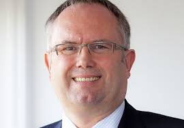 Michael Born übernimmt Personalführung am KRH