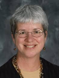 Elizabeth Uplinger's Instagram, Twitter & Facebook