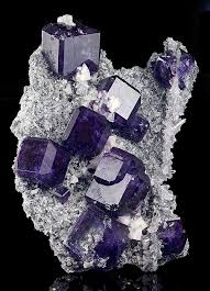 Pin By Stephanie On Rocks Minerals Gems Crystals And Stones Mineral Stone Rocks And Minerals Minerals And Gemstones