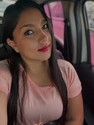 Hablar del futuro solo tiene sentido con quien sueña en la misma  dirección✨❤️