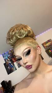 Honey blonde updo with rooted neckline Worn once however lace wasn't glued  down so lace is clean Selling as I don't have a reason to keep her £95 &  £10p&p